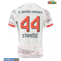 Bayern Munich Josip Stanisic #44 Auswärtstrikot 2025-26 Kurzarm
